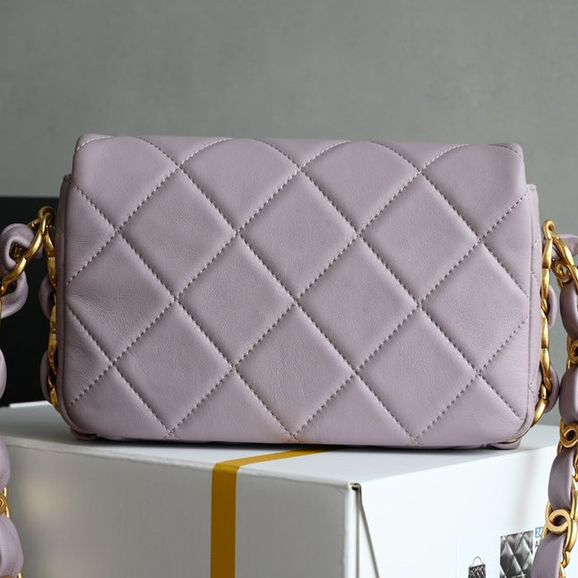 CHANEL 25S FLAP BAG 21 CM IN LIGHT PURPLE LAMBSKIN WITH GOLD HARDWARE