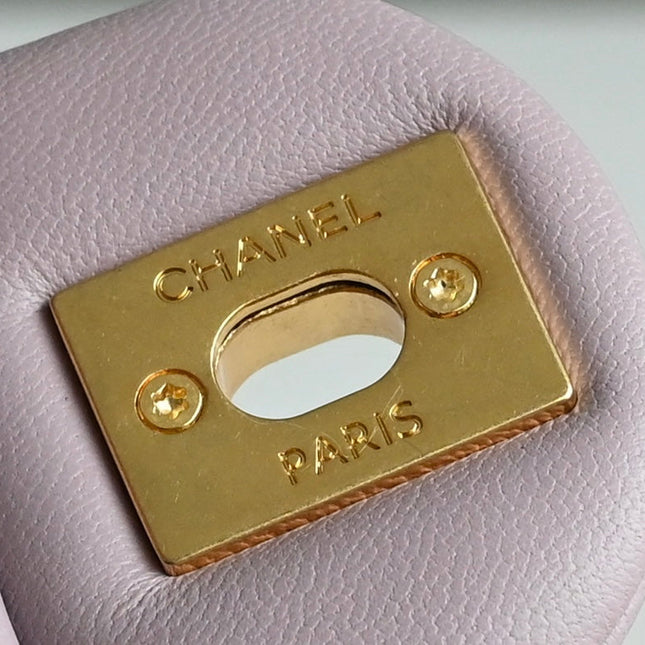 CHANEL 25S FLAP BAG 21 CM IN LIGHT PURPLE LAMBSKIN WITH GOLD HARDWARE