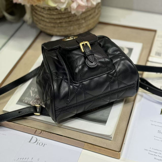 SMALL CARO BACKPACK 20 IN BLACK MACROCANNAGE LAMBSKIN