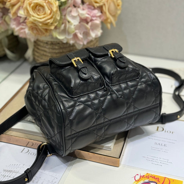 MEDIUM CARO BACKPACK 27 IN BLACK MACROCANNAGE LAMBSKIN