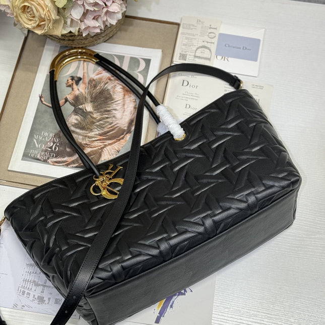 LARGE 41 TOUJOURS BAG IN BLACK MACROCANNAGE LAMBSKIN