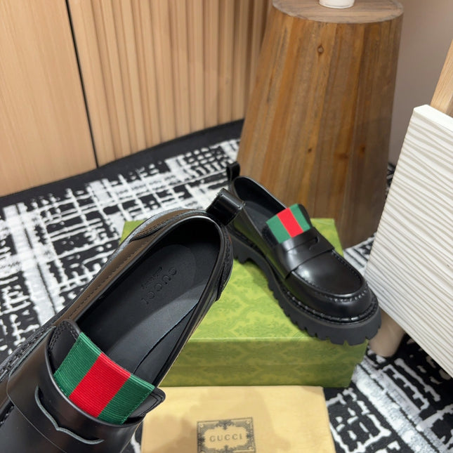 GG LOAFER WITH WEB IN BLACK CALFSKIN