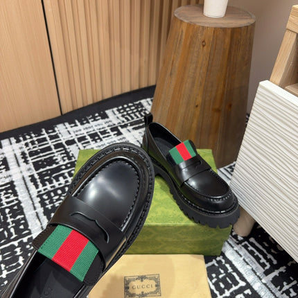GG LOAFER WITH WEB IN BLACK CALFSKIN