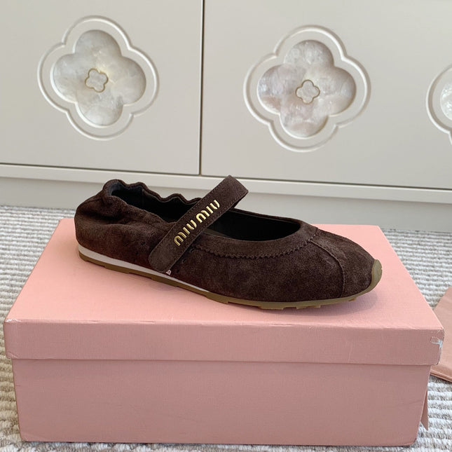 MARY JANE FLATS IN CHOCOLATE SUEDE