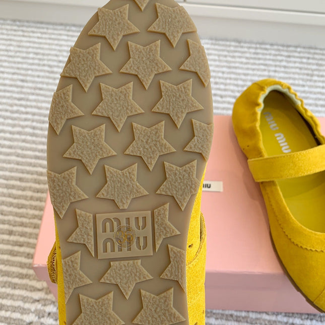 MARY JANE FLATS IN YELLOW SUEDE