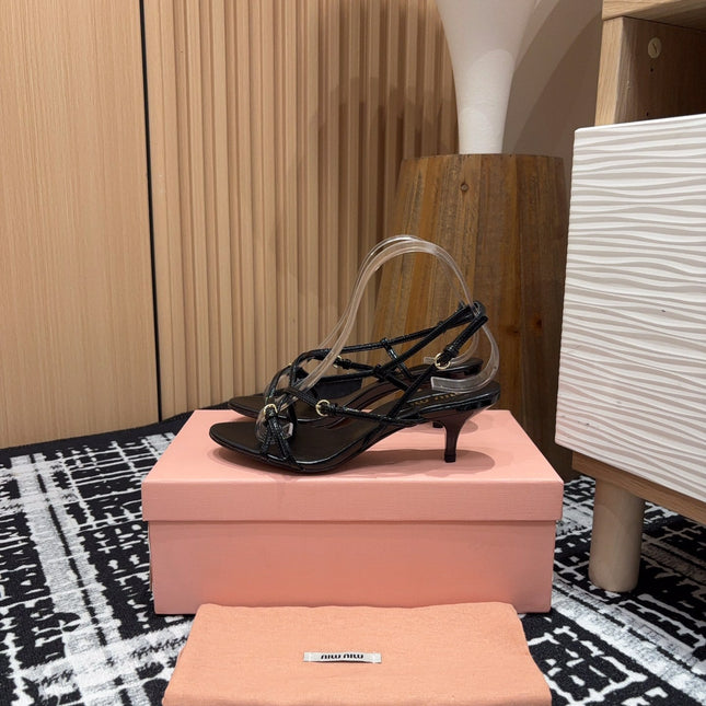 STRAP HIGH HEEL SANDALS IN BLACK SHINY LAMBSKIN