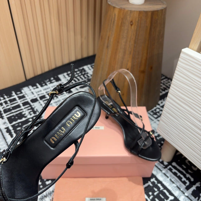 STRAP HIGH HEEL SANDALS IN BLACK SHINY LAMBSKIN