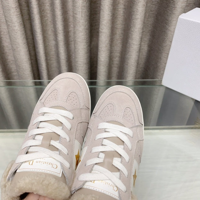 STAR SNEAKER IN LIGHT PINK SUEDE AND SHEARLING