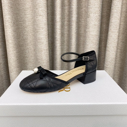 PEARL MARY JANE PUMP IN BLACK LAMBSKIN 30 MM