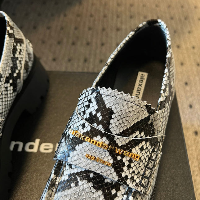 CARTER MID-HEEL 5 CM LUG LOAFER IN WHITE MIX BLACK GRAINED LAMBSKIN