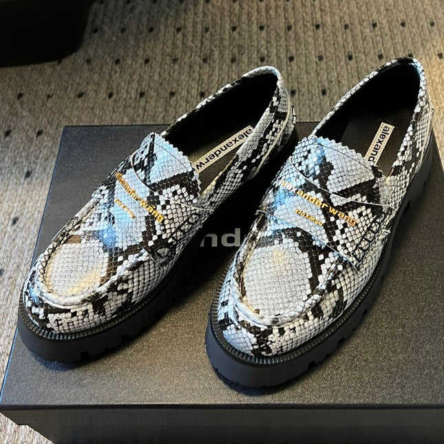 CARTER MID-HEEL 5 CM LUG LOAFER IN WHITE MIX BLACK GRAINED LAMBSKIN