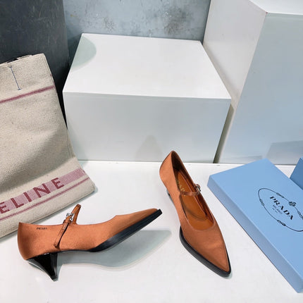 POINTED TOE MEDIUM HEEL PUMPS IN BURNT ORANGE SILK