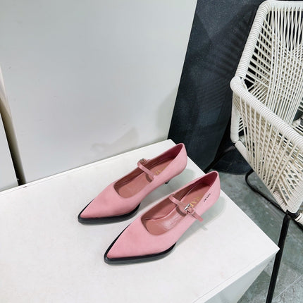 POINTED TOE MEDIUM HEEL PUMPS IN PINK SILK