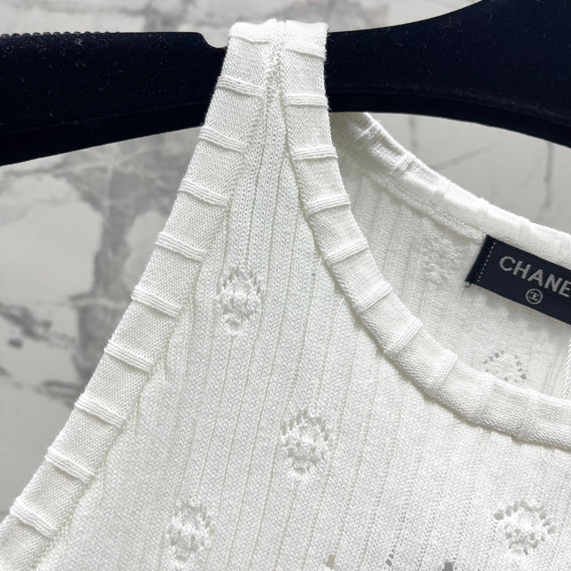 CC White Knitted Fabric Vest
