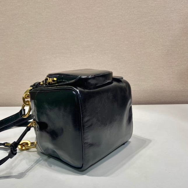 SMALL RECTANGULAR BAG 14 IN BLACK OIL WAX LAMBSKIN GOLD HARDWARE