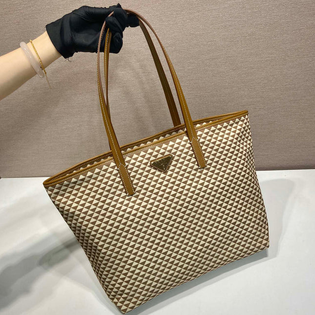 TOTE BAG 33 IN BROWN MIX CREAM TRIANGLE PATTERN EMBROIDERED FABRIC