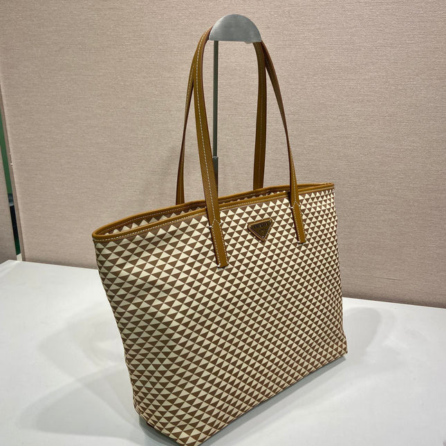 TOTE BAG 33 IN BROWN MIX CREAM TRIANGLE PATTERN EMBROIDERED FABRIC