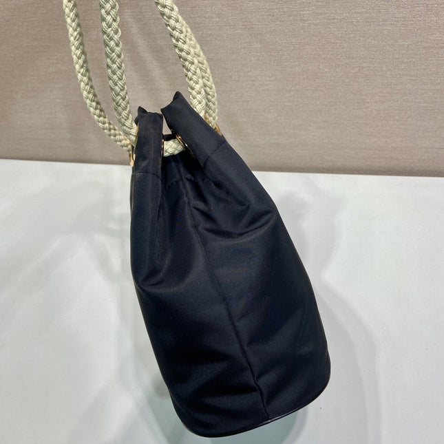 BUCKET BAG 28 IN BLACK RE-NYLON GOLD LOGO