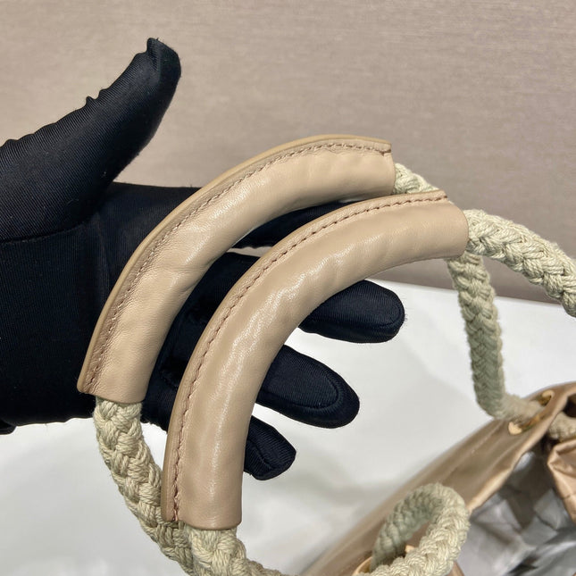 BUCKET BAG 28 IN BEIGE RE-NYLON GOLD LOGO