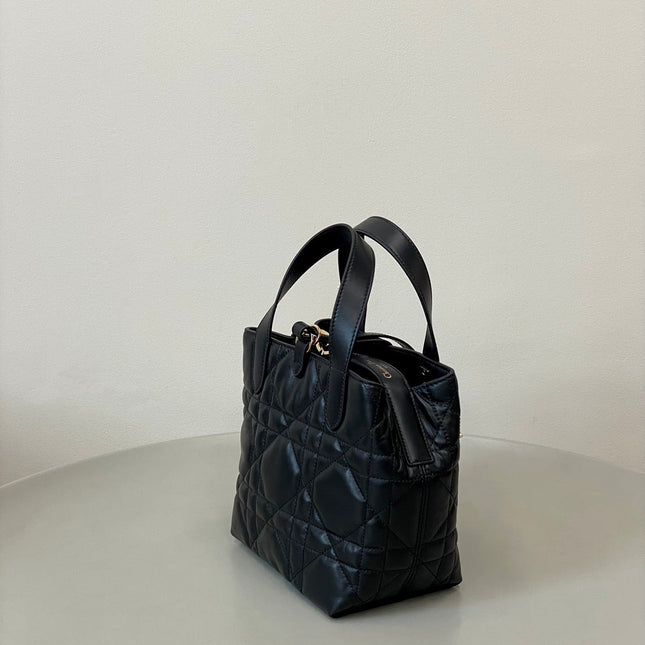 MINI TOUJOURS BUCKET BAG 18 IN BLACK CANNAGE CALFSKIN