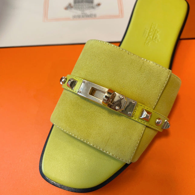 GIULIA FLAT SANDAL IN NEON YELLOW SUEDE