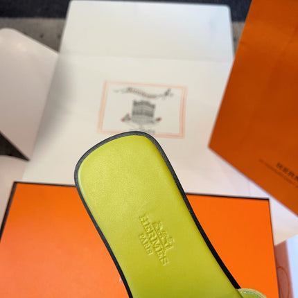 GIULIA FLAT SANDAL IN NEON YELLOW SUEDE