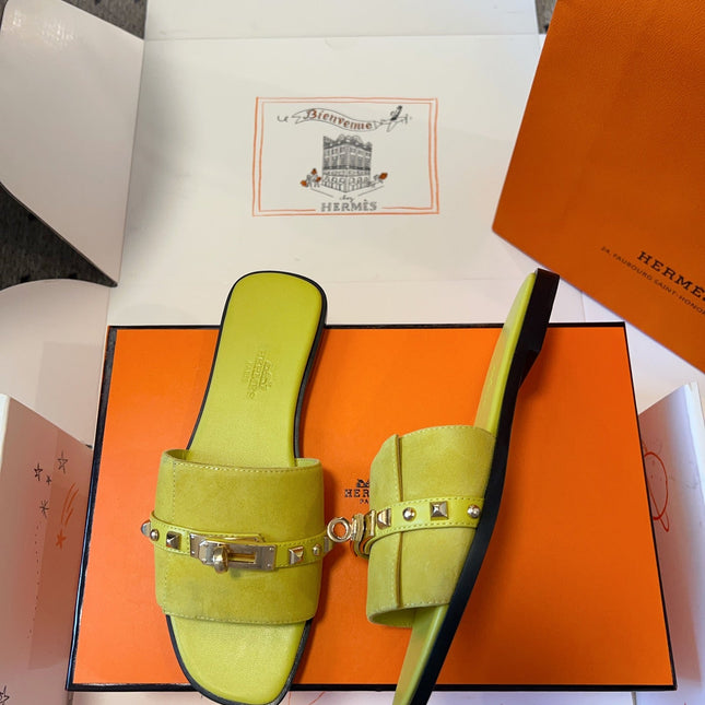 GIULIA FLAT SANDAL IN NEON YELLOW SUEDE