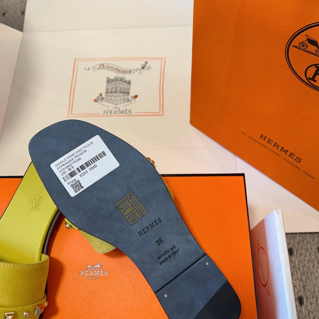 GIULIA FLAT SANDAL IN NEON YELLOW SUEDE