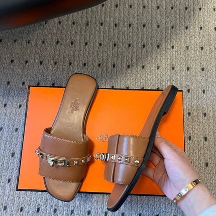 GIULIA FLAT SANDAL IN BRONZE BROWN CALFSKIN