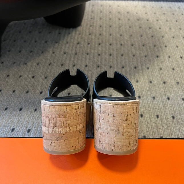 EZE SANDAL PLATFORM 85 MM IN BLACK CALFSKIN