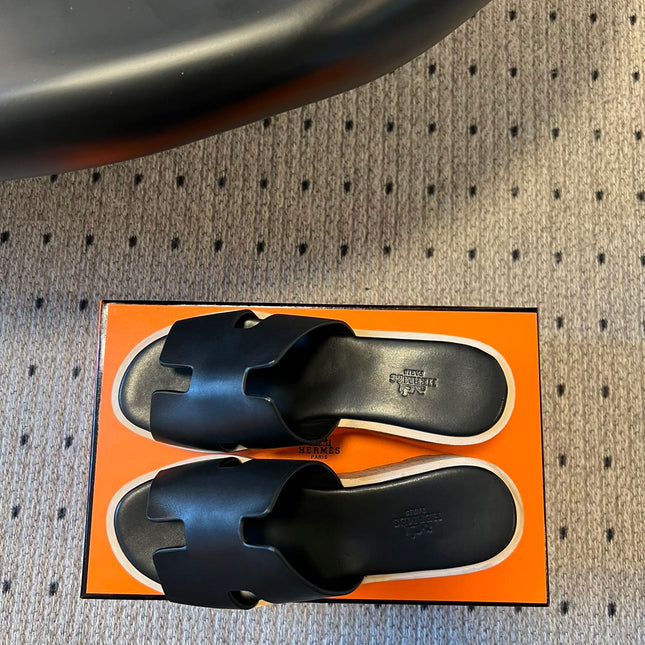 EZE SANDAL PLATFORM 85 MM IN BLACK CALFSKIN