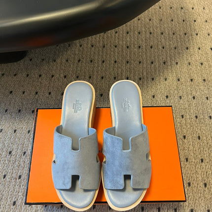 EZE SANDAL PLATFORM 85 MM IN TEAL BLUE SUEDE