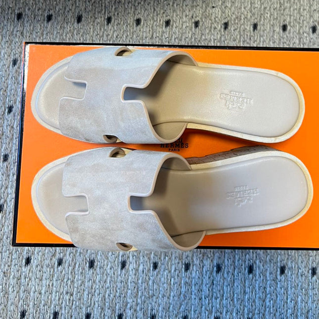 EZE SANDAL PLATFORM 85 MM IN PALE GRAY SUEDE