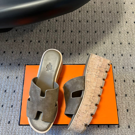 EZE SANDAL PLATFORM 85 MM IN WOOD BROWN SUEDE