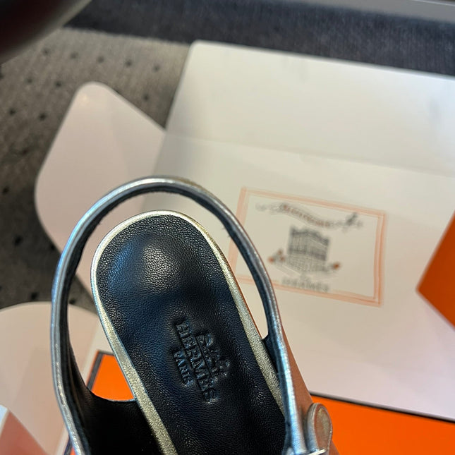 KLEO SLINGBACK IN SILVER CALFSKIN