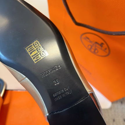 KLEO SLINGBACK IN SILVER CALFSKIN