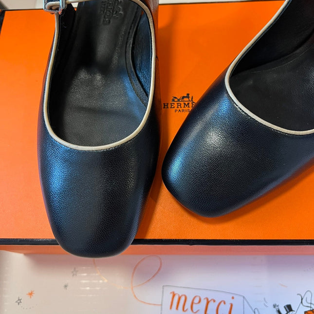 KLEO SLINGBACK IN BLACK CALFSKIN