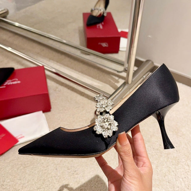 EFFLORESCENCE MARY JANE PUMPS IN BLACK SILK