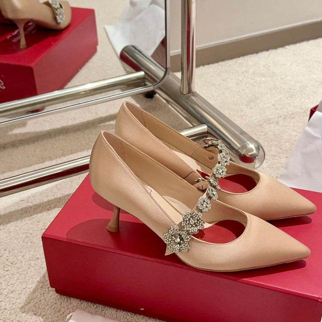 EFFLORESCENCE MARY JANE PUMPS IN TAN BEIGE SILK