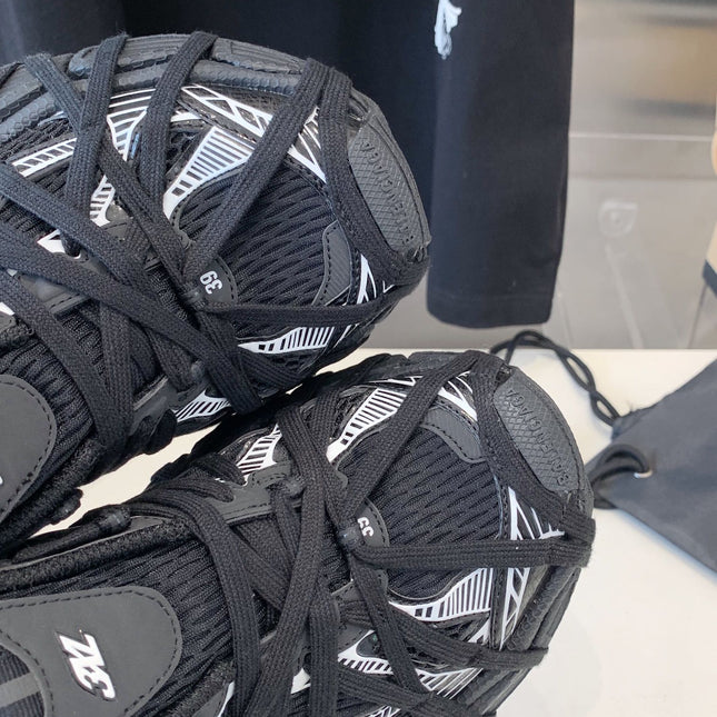 3XL EXTREME LACE SNEAKER BLACK MIX WHITE