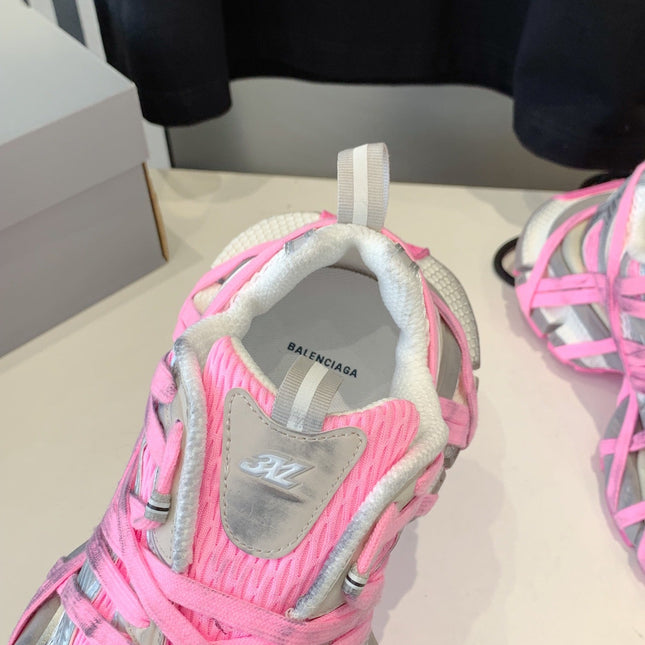 3XL EXTREME LACE SNEAKER SILVER AND PINK