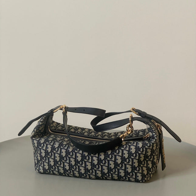 LARGE D-JOURNEY SHOULDER BAG 33 IN BLACK MONOGRAM OBLIQUE JACQUARD