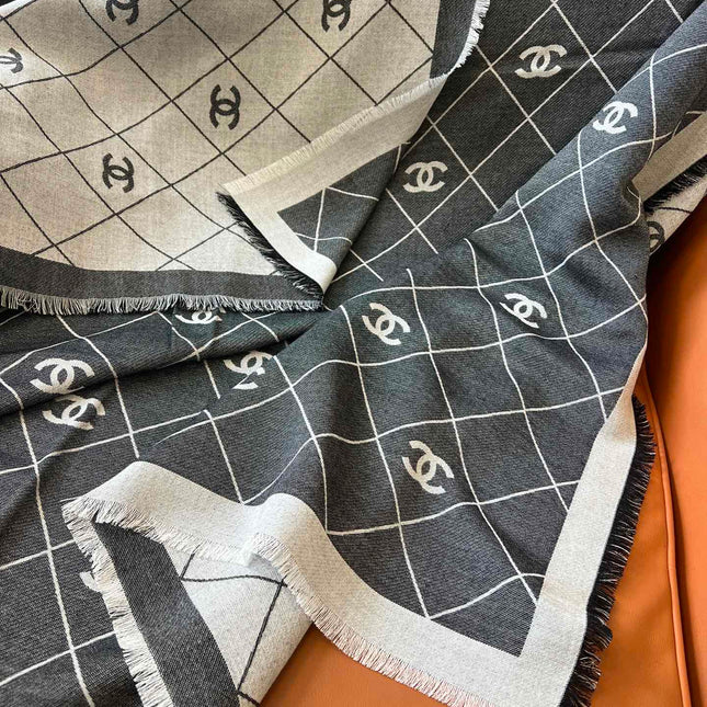 CHANEL 25S SCARF 140 IN WOOL SILK 700810
