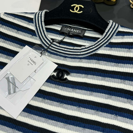 Chanel 25 T- Shirt Multicolor Wool with Tencel 229625