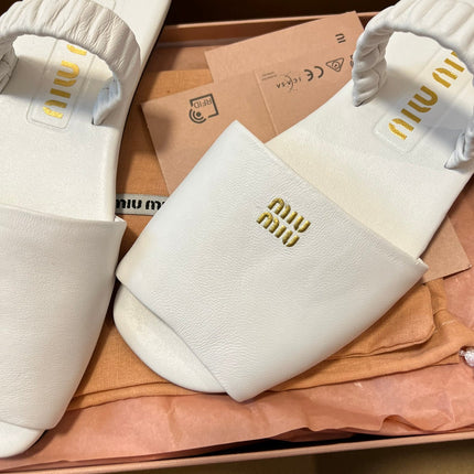 RUCHES SANDALS IN WHITE LAMBSKIN