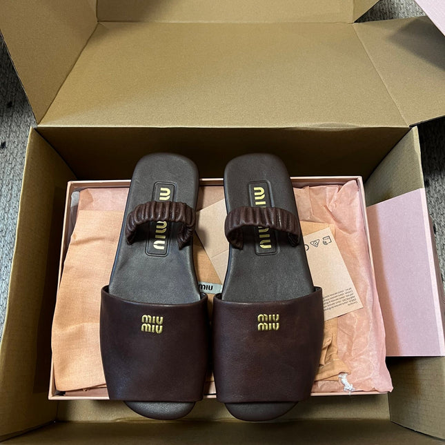 RUCHES SANDALS IN DARK BROWN LAMBSKIN