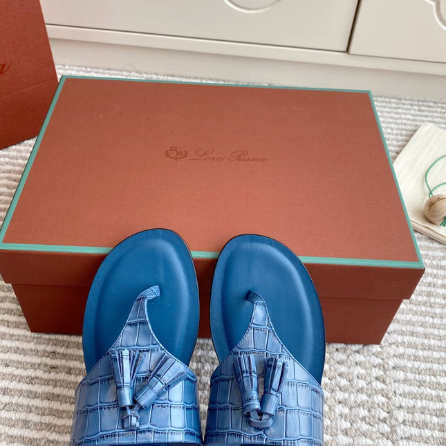 FLIP FLOPS IN BLUE LAMBSKIN SNAKE EMBOSSING