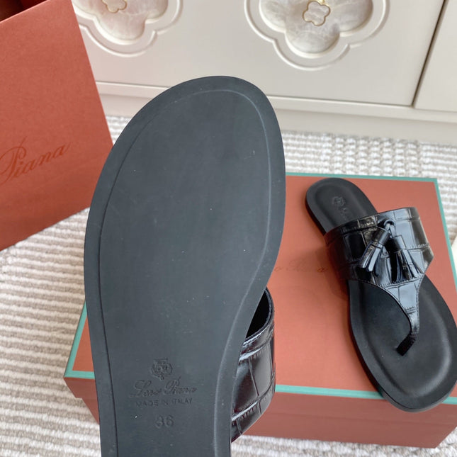 FLIP FLOPS IN BLACK LAMBSKIN SNAKE EMBOSSING