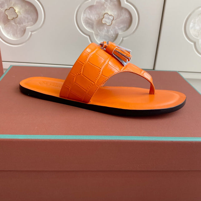 FLIP FLOPS IN ORANGE LAMBSKIN SNAKE EMBOSSING