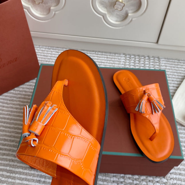 FLIP FLOPS IN ORANGE LAMBSKIN SNAKE EMBOSSING